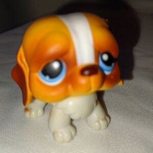 Littlest Pet Shop Cute Blue Eyed St. Bernard # 76 Brown and White Puppy Figurine